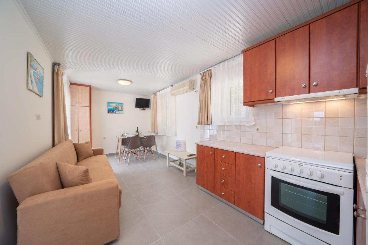 Makis Village-Apartments Agia Efimia 외부 사진