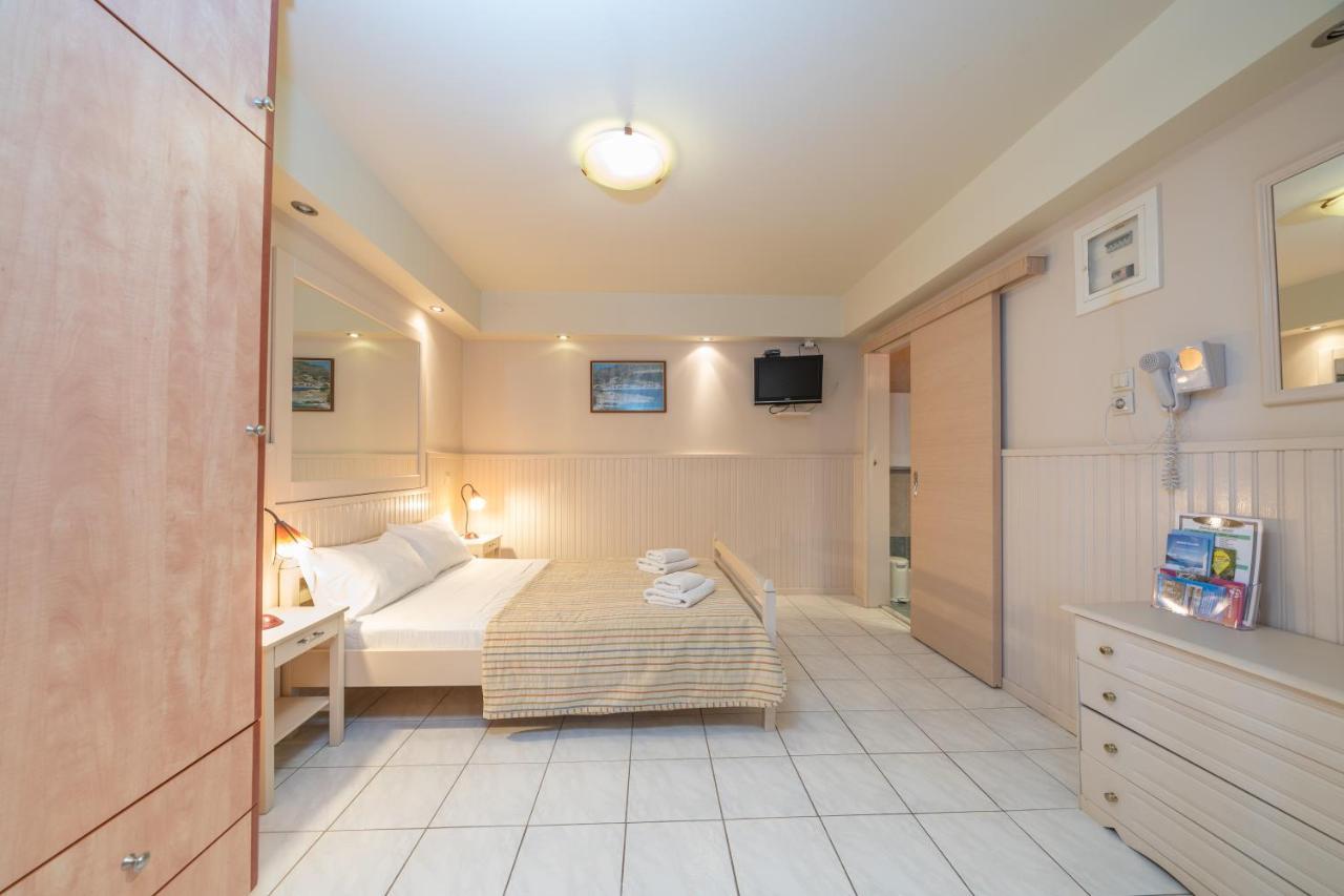 Makis Village-Apartments Agia Efimia 외부 사진