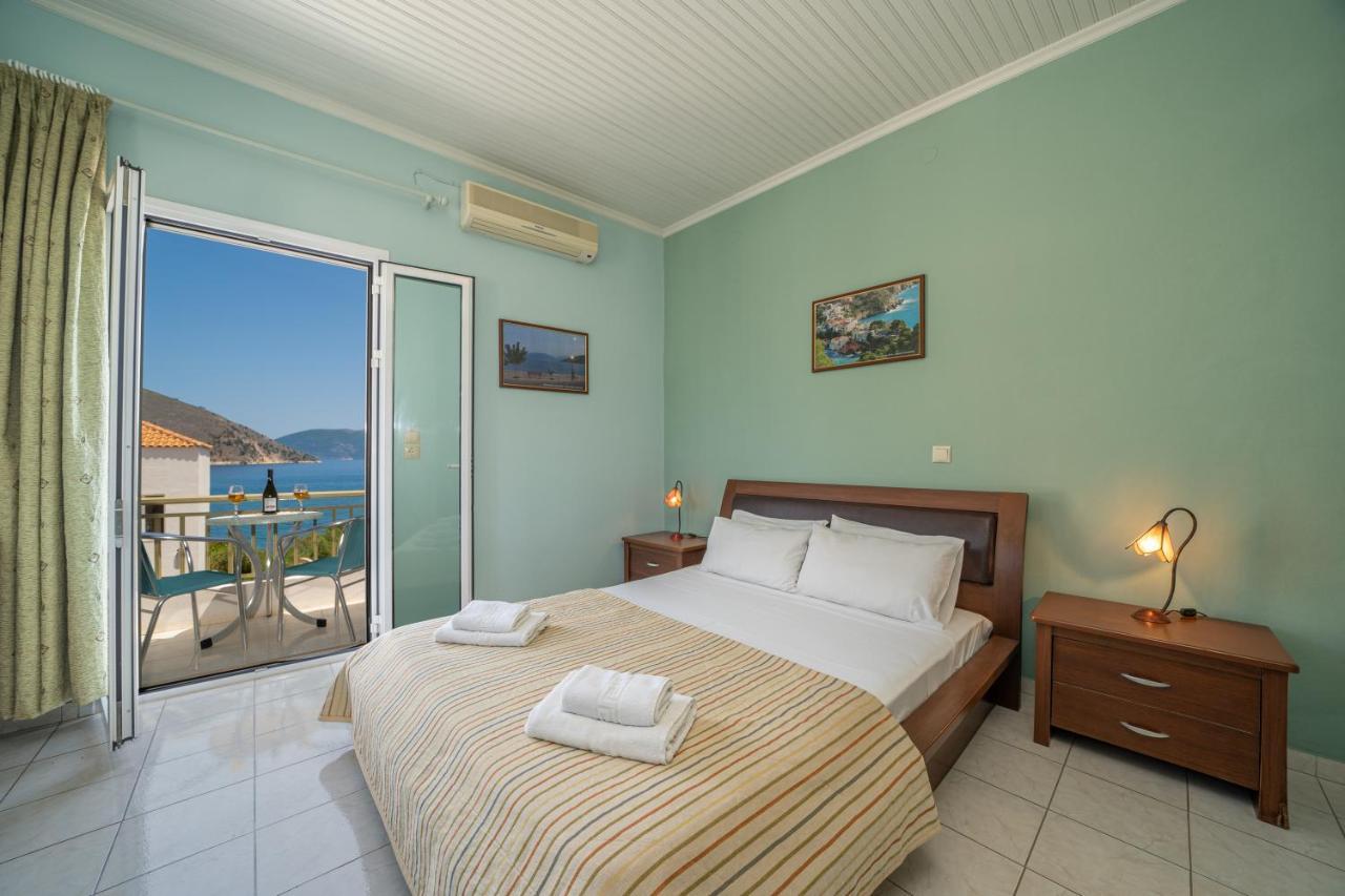 Makis Village-Apartments Agia Efimia 외부 사진