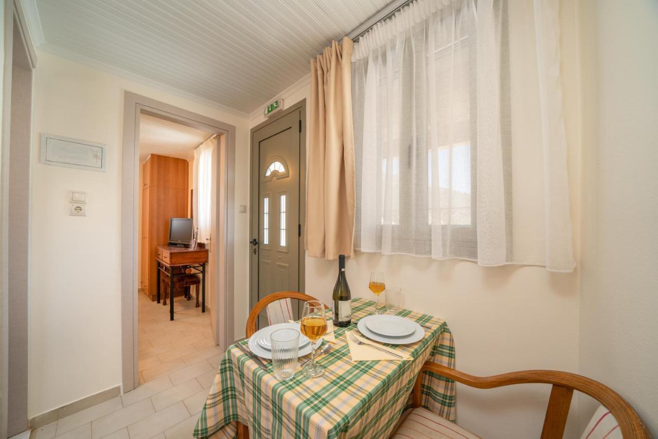 Makis Village-Apartments Agia Efimia 외부 사진