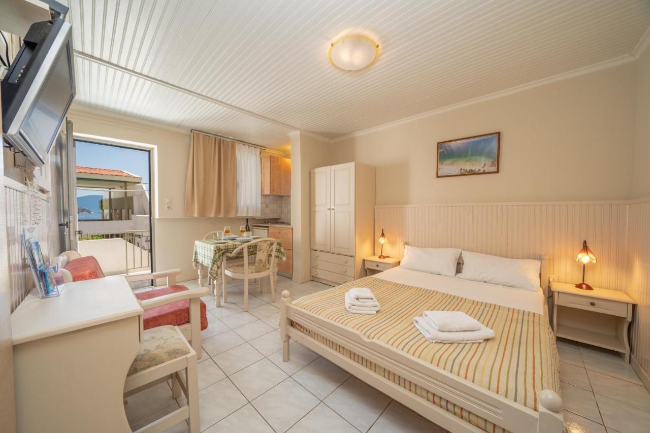 Makis Village-Apartments Agia Efimia 외부 사진